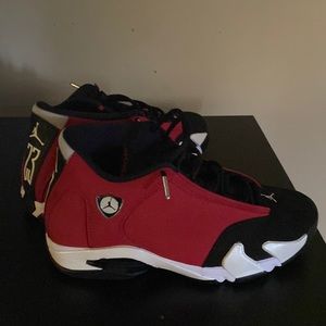 Jordan 14 retro gym toro red
